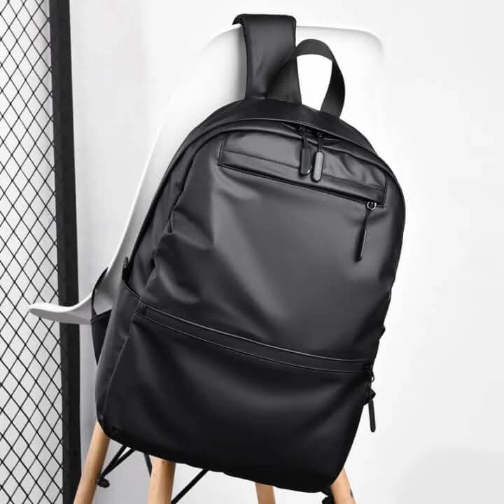 WALKENT STYLISH TRAVELING LAPTOP BACKPACK